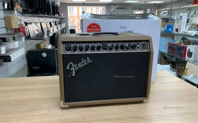 Комбо-усилитель Fender Acoustasonic 40