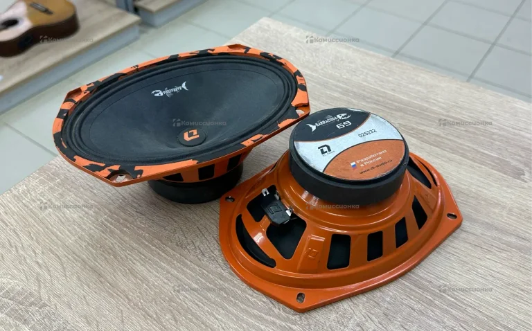 Колонки DL Audio Barracuda 200