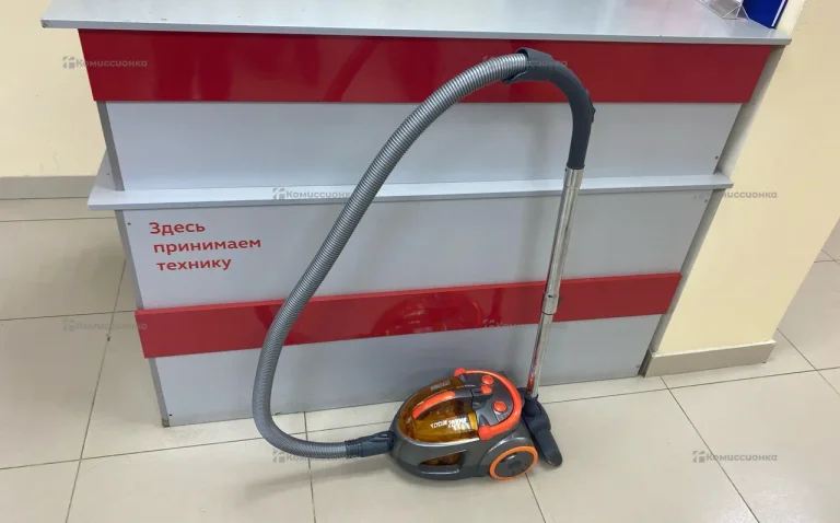 Пылесос  Dexp 2200vc