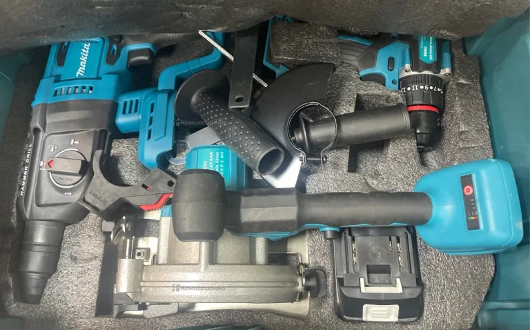 Набор инструментов Makita 5 в 1 (реплика)