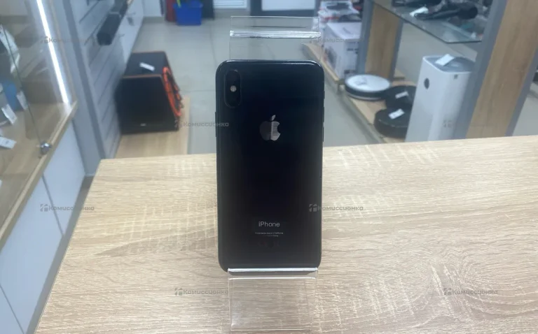 Apple iPhone X 3/256 ГБ