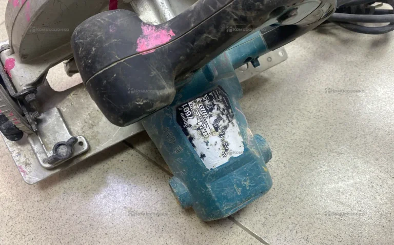 Циркулярная пила Makita HS7601