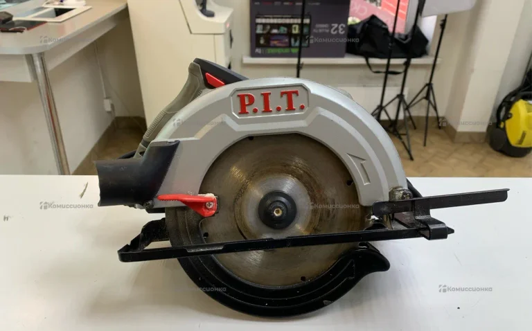 Дисковая пила P.I.T. PKS185-C