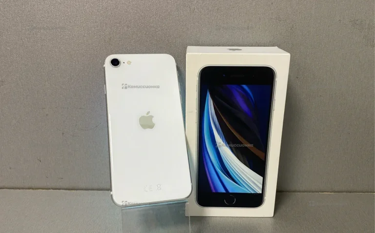 Apple iPhone SE (2022) 4/128 ГБ