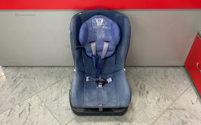 Детское автокресло