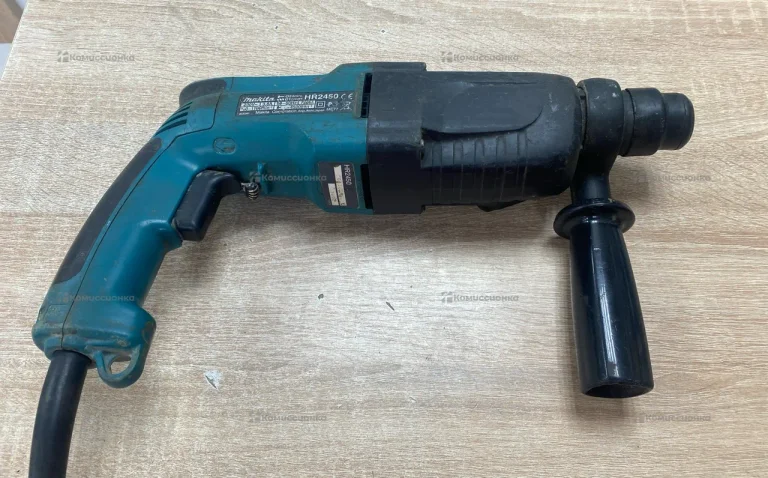 Перфоратор Makita HR2450