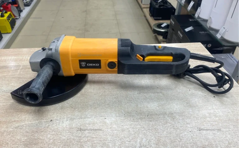 Углошлифовальная машина DKAG2450-230