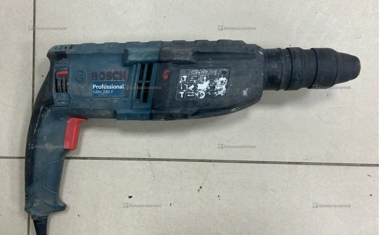 Перфоратор Bosch GBH 240F