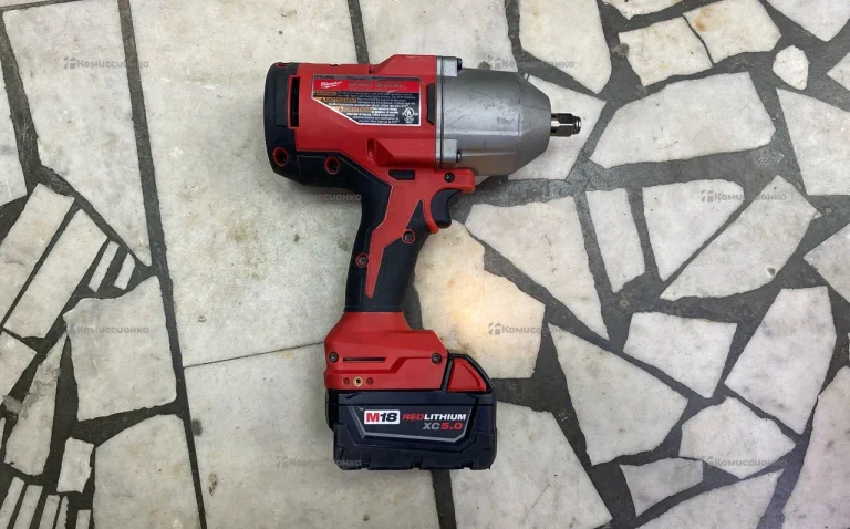 Гайковерт Гайковерт Milwaukee m18