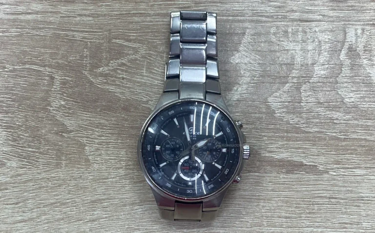 Часы Casio EF-562