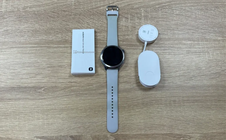 Часы  Xiaomi Watch s4