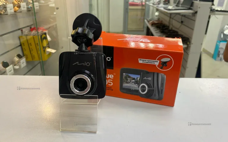 Видеорегистратор  MiVue C305