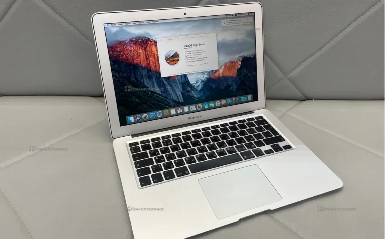 Ноутбук  MacBook Air (13-inch,late 2010)
