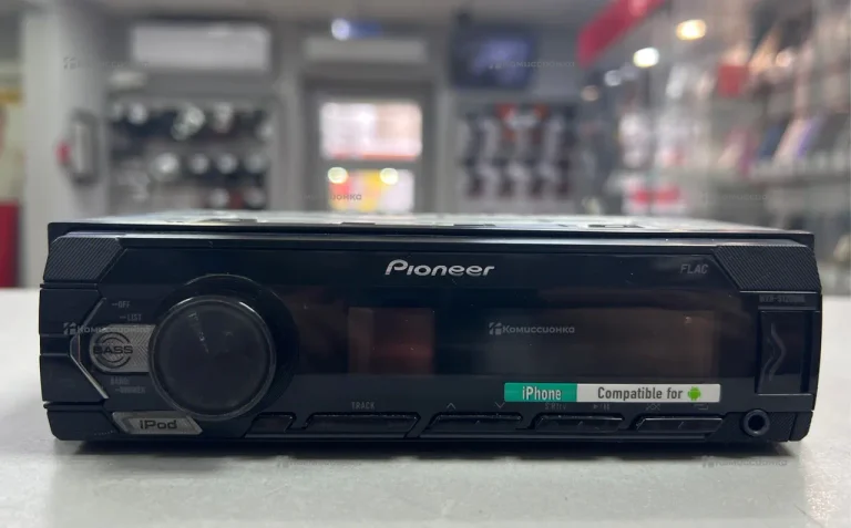 Автомагнитола  pioneer mvh-s120UIG