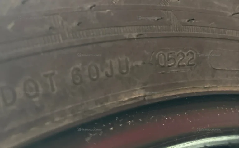 Комплект зимних колес Nokian Tyres 215/60 R17