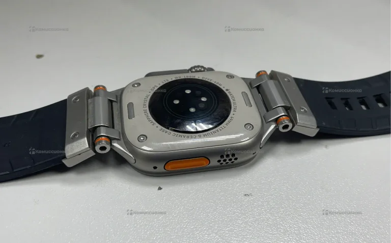 Часы  Apple Watch Ultra 1