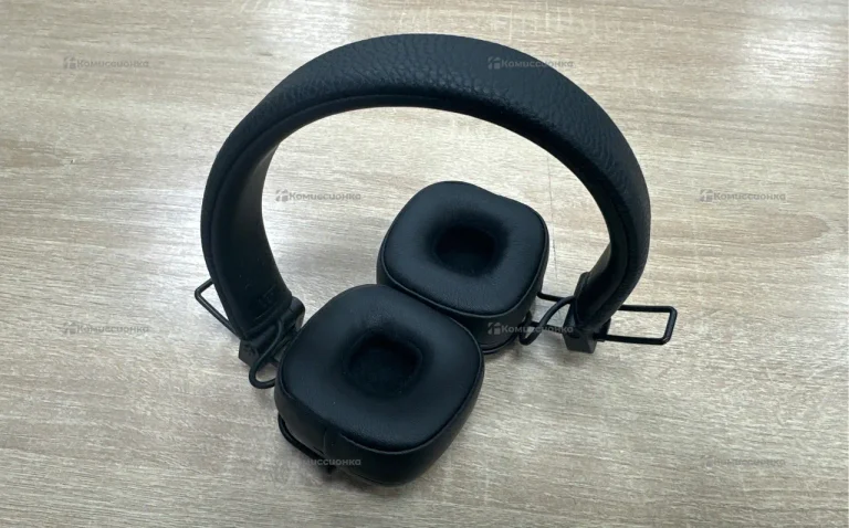 Наушники Marshall 4