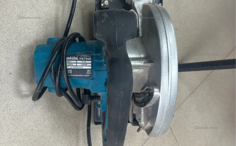 Циркулярная пила Makita HS7000 (реп)