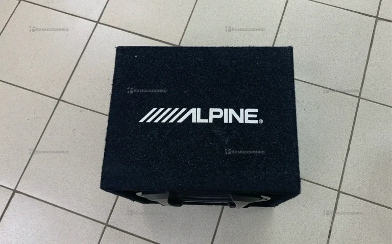 Сабвуфер  Alpine