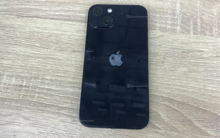 Apple iPhone 13 4/128 ГБ