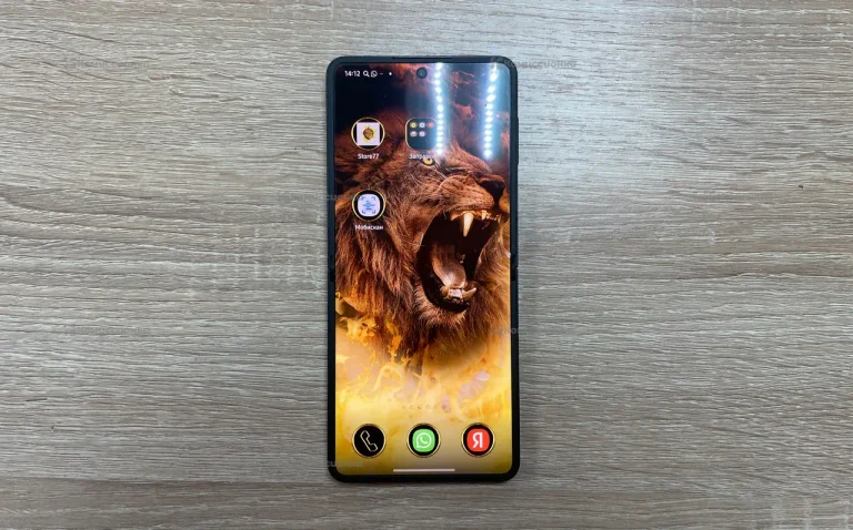 Samsung Galaxy Z Flip 8/256 ГБ