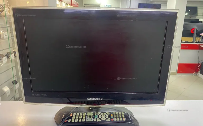 Телевизор Samsung UE19C4000PW