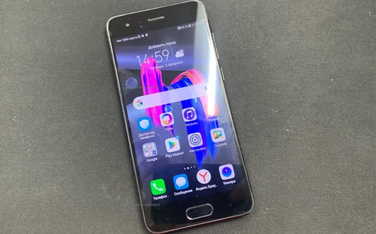 Honor 9 4/64 ГБ