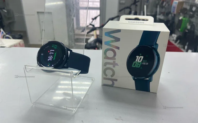 Часы смарт Samsung Galaxy Watch Active