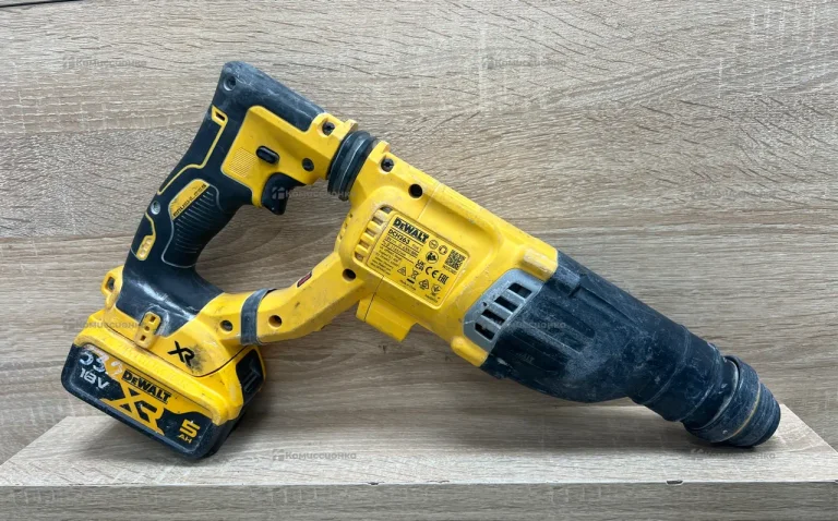 Перфоратор Dewalt DCH263N-XJ