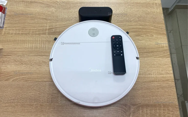 Пылесос  Midea VCR04W