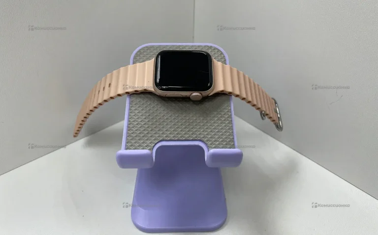 Часы  Apple Watch SE 40mm