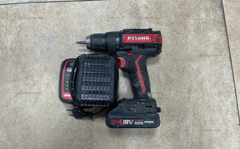 Шуруповерт Kayang DD18BL-W