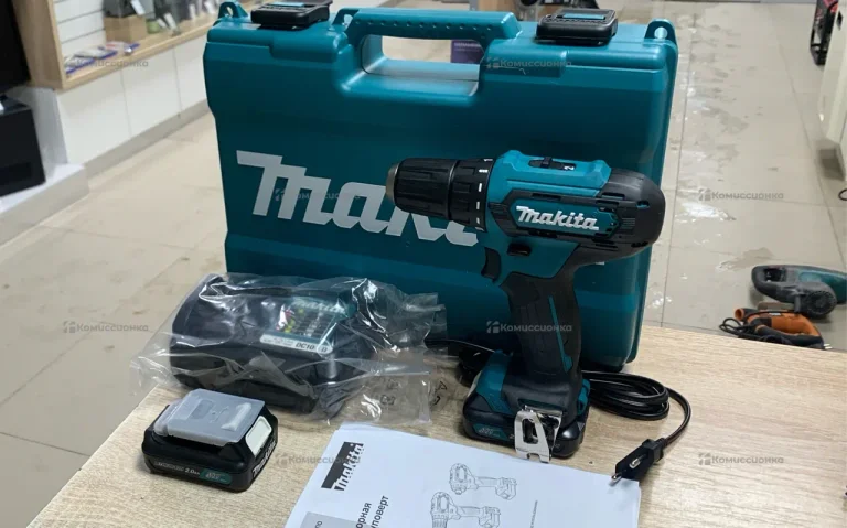 Шуруповерт Makita DF333D