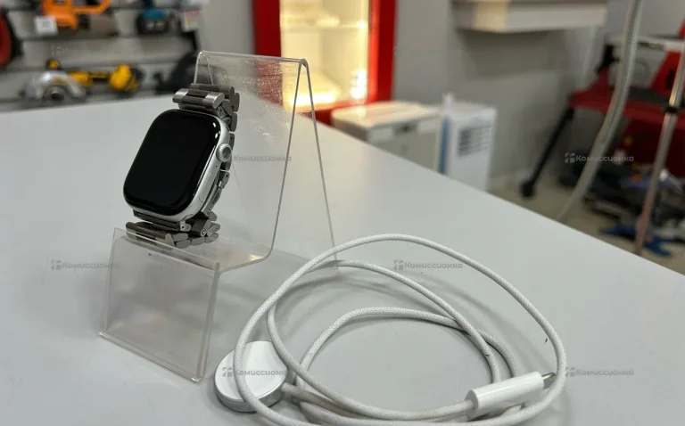 Часы  Apple Watch 11