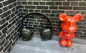 Купить Наушники JBL TUNE 520 б/у , в Курган Цена:700рублей