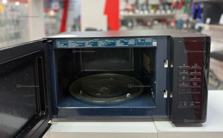 Микроволновая печь  Samsung MS23K3513AK