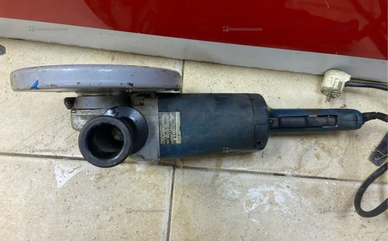 Угловая шлифмашина Bosch GWS 20-230