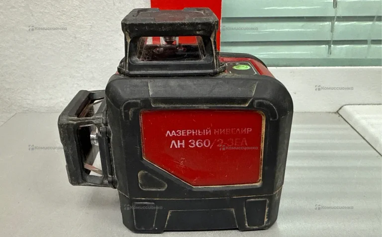 лазерный уровень Elitech  ЛН 360