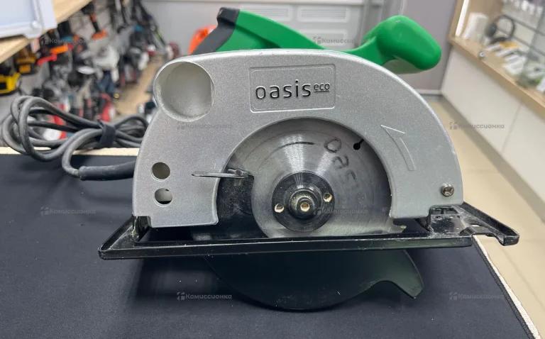 Циркулярная пила OASIS PC-140
