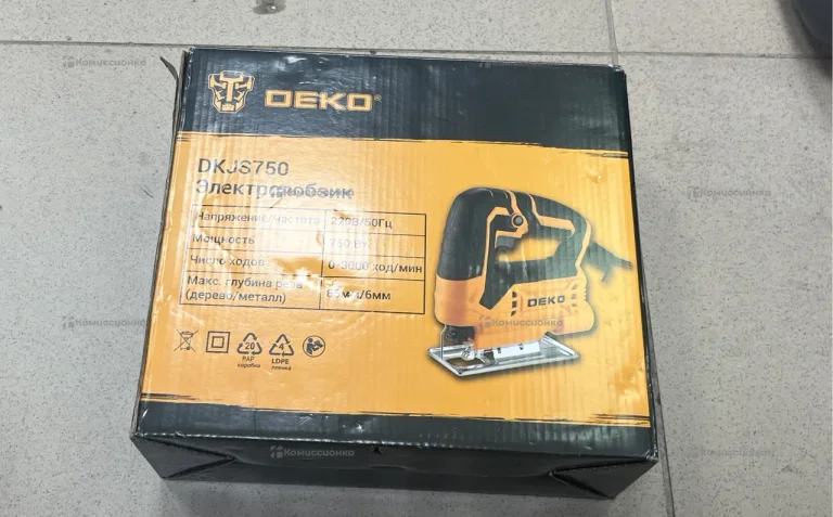 Лобзик DEKO DKJS750