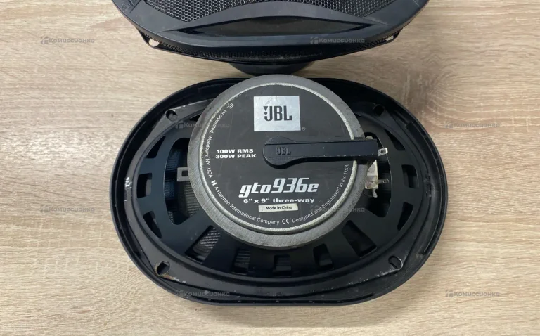 Автомобильная акустика JBL GTO936e