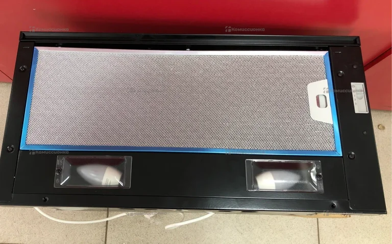 Вытяжка кухонная Bosch DFT63CA60Q