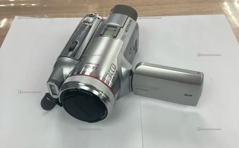 Видеокамера PANASONIC NV-GS5000