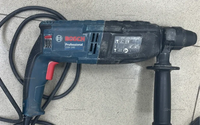 Перфоратор Bosch GBH 240