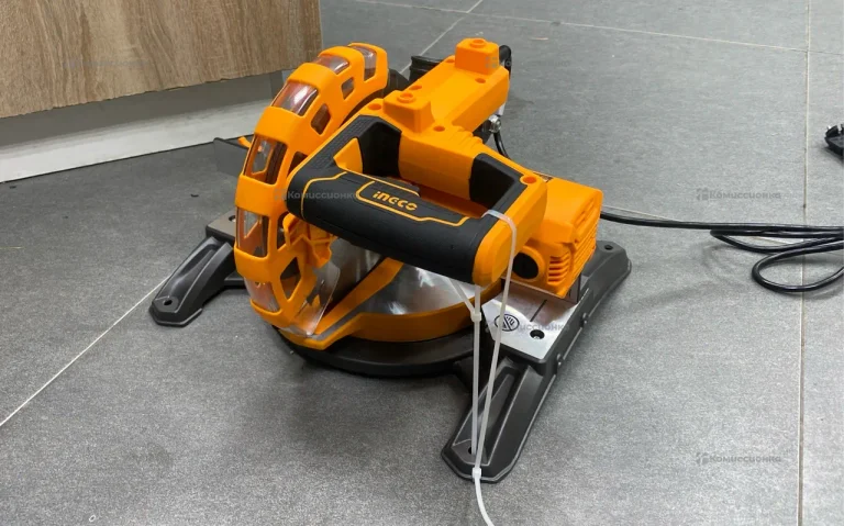 Торцовочная пила INGCO BMS14007