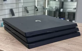 Купить Приставка PS4 pro б/у , в Челябинск Цена:17900рублей