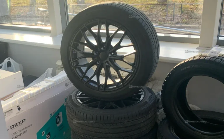 Колеса Hyundai Sonata Pirelli 235/45 R18