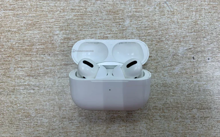 Наушники AirPods Pro