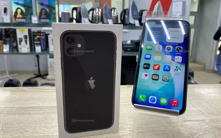 Apple iPhone 11 4/64 ГБ