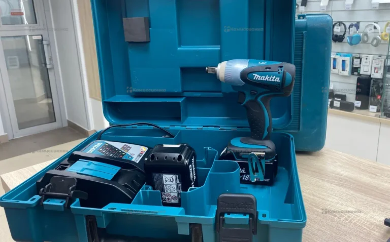 Гайковерт Makita DTW251RME